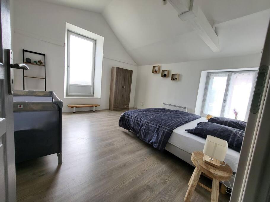 Appartement Proche Des Remparts Langres Bagian luar foto